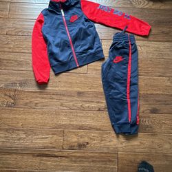 Nike Jogging Suit Kids Size 4 