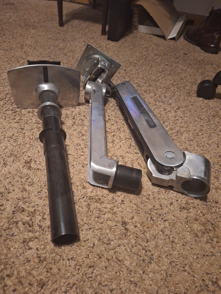 Ergotron Arm LX Sit-Stand (Parts)