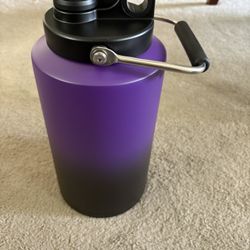 New 1 Gallon Double Insulated Water Bottle 
