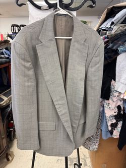 Men's Light Gray Windowpane Suit Jacket