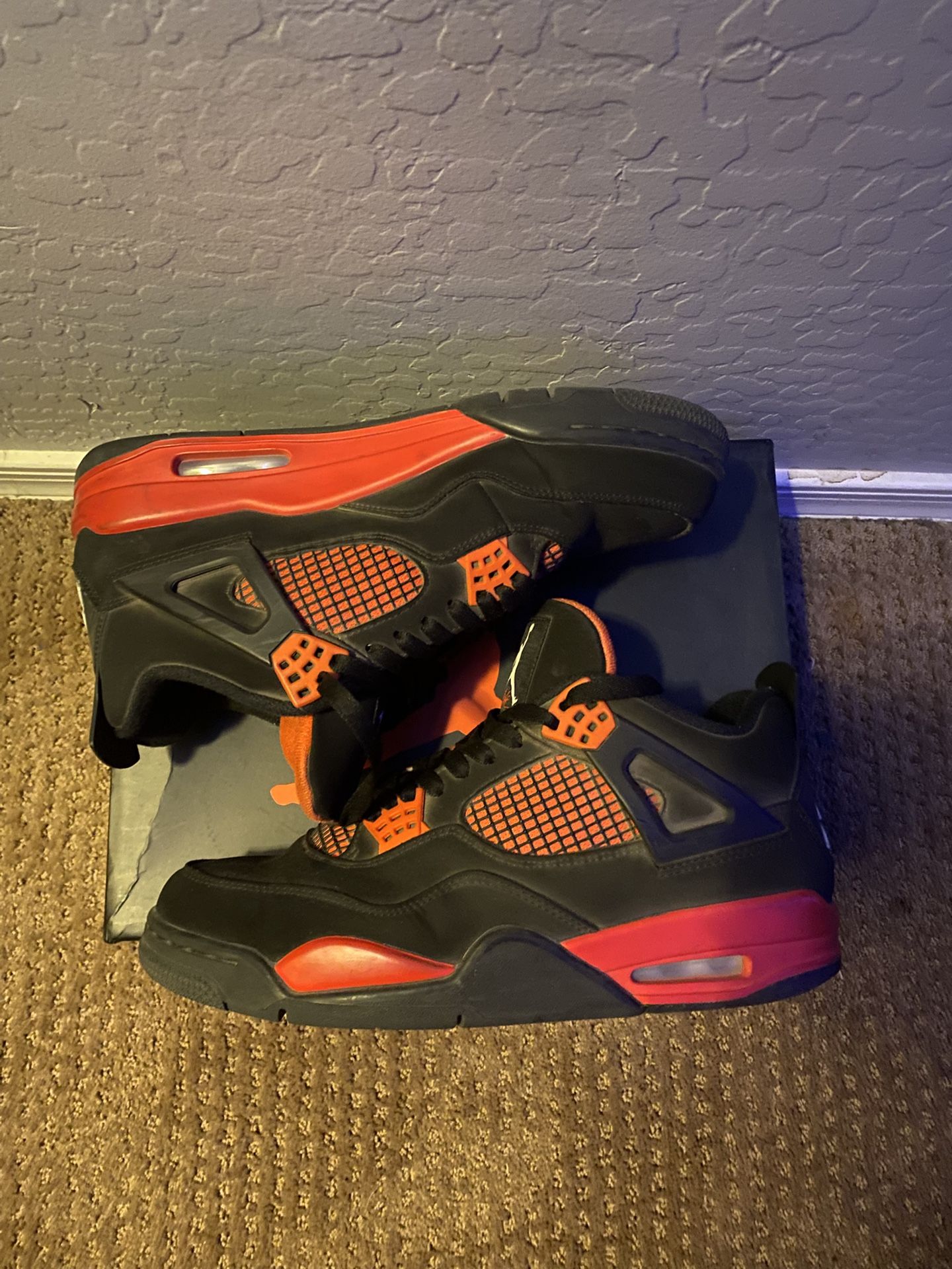 clean jordan 4 red thunders