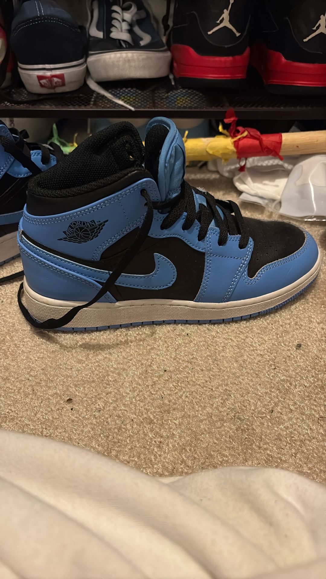 Jordan 1’s (blue)