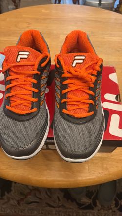 Fila tennis shoes