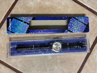 Mens Watch Mickey Through the Years Limited Release Tome Piece Unopened