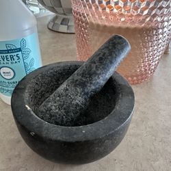 mortar and pestle