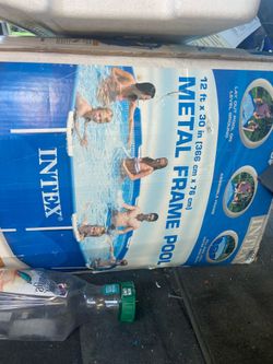 intex  12 ft round  30" deep pool