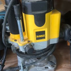 Dewalt Plunge Router