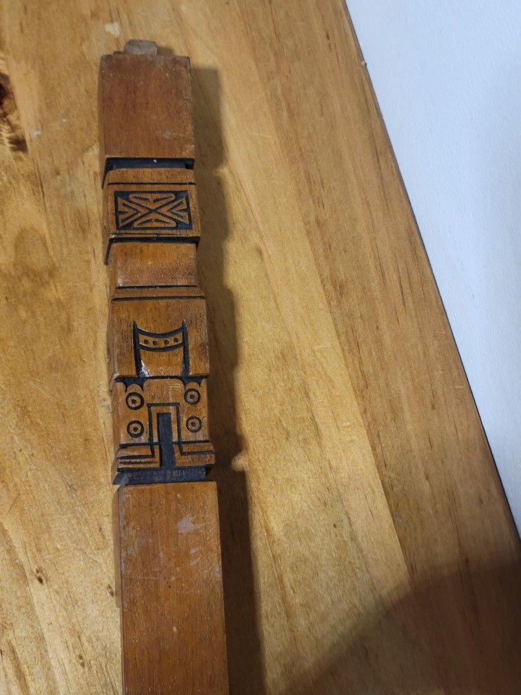 Flauta indigenous instrument from the Caribbean coastal region of of Colombia.Great Condition See