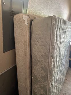 Queen Mattress & Box Spring