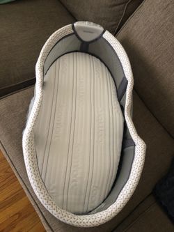 Portable bassinet