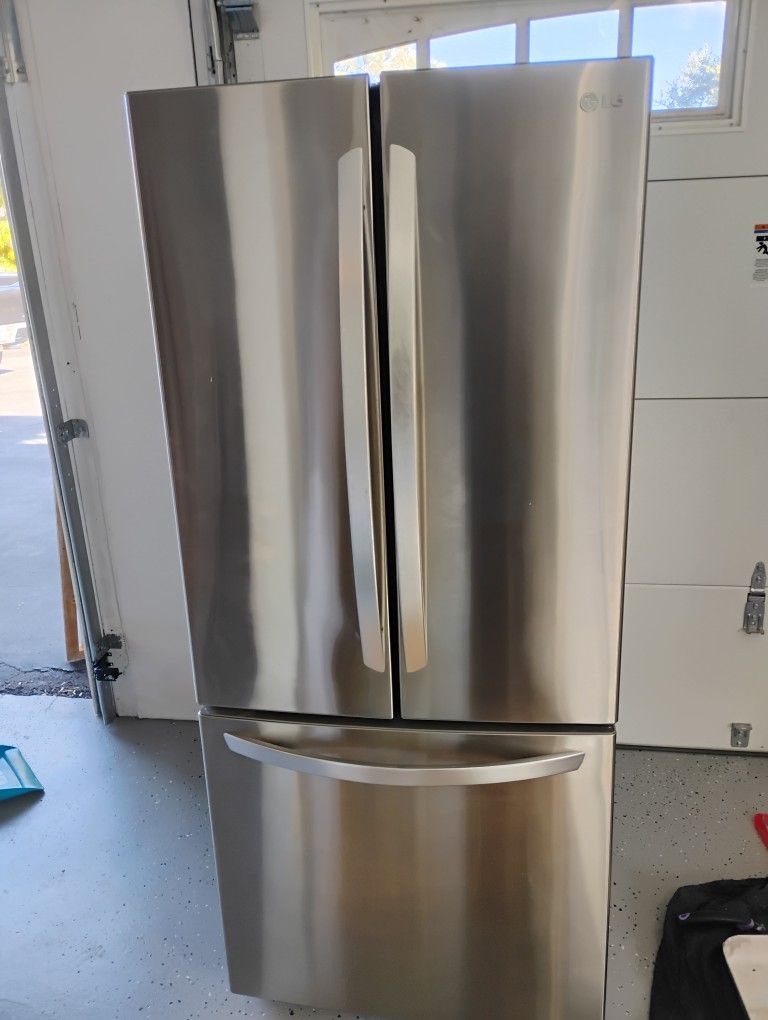 Refrigerator