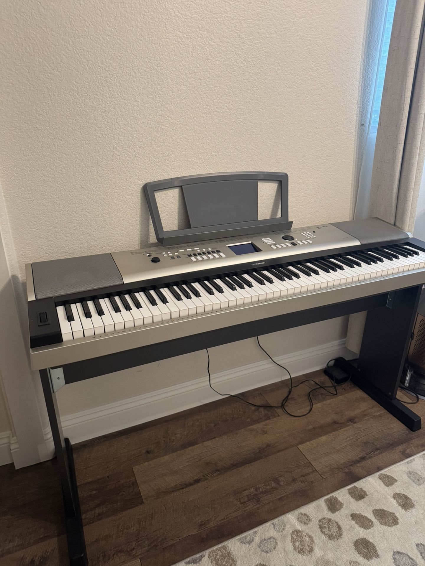 Yamaha Electric Piano