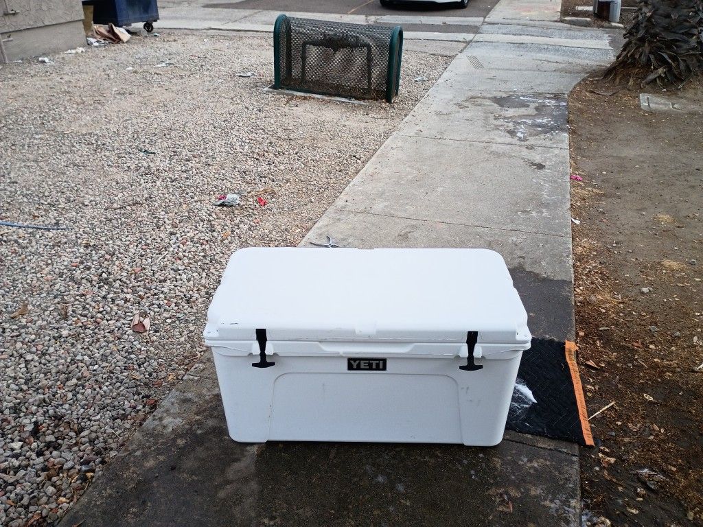 Yeti Cooler 75