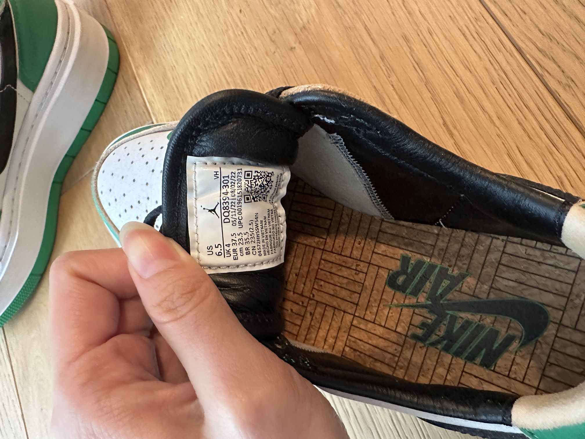 NIKE AIR JORDAN LIKE NEW!!!