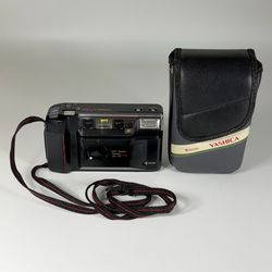 Kyocera Yashica T2D Black 35mm Film Camera with Carl Zeiss Tessar 3.5/35 T*