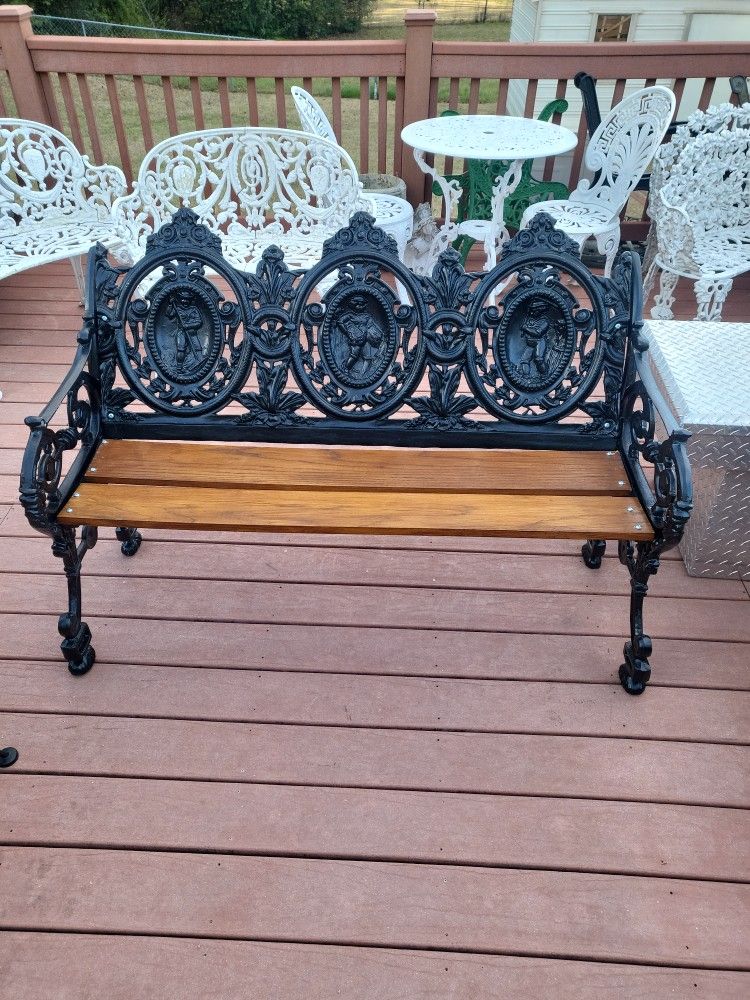 5ft Mens An Woman's Bench