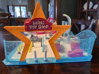 Mini brands mini mart