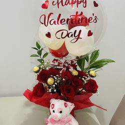 Valentines Bouquet With Roses Bear Balloon 