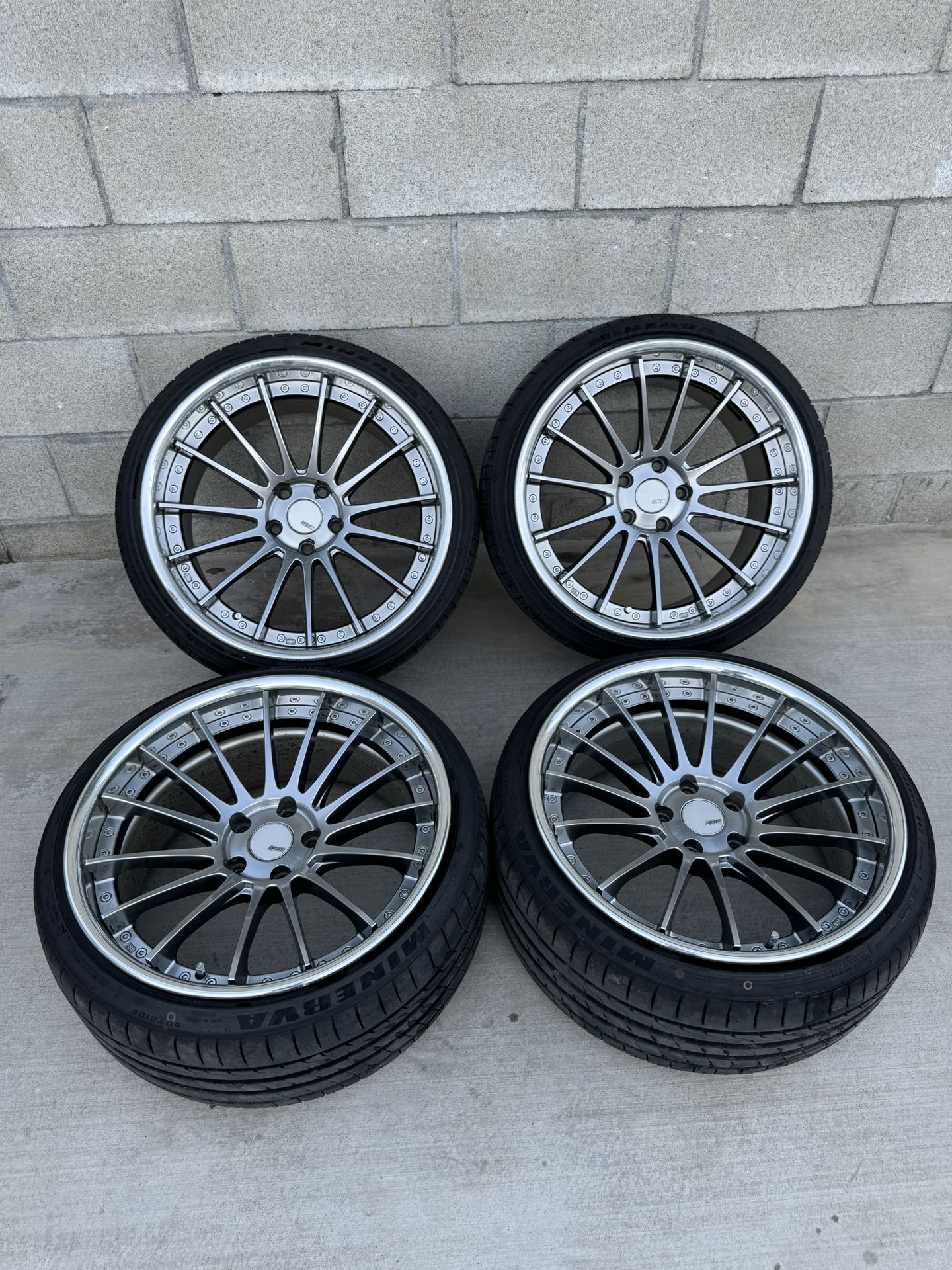 SSR Executor CV04 19” 5x114.3
