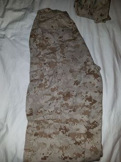 Halloween costume/ Marine Corps camo trousers Small long