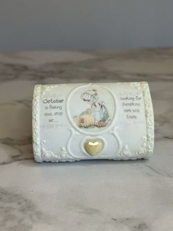Vintage 1995 Precious Moments October Trinket Box