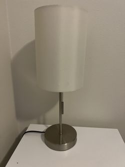 Nightstand Lam With USB