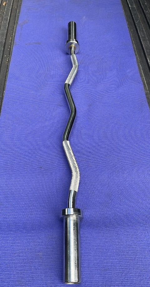 NEW  OLYMPIC  EZ  CURL  BAR  (15 lbs) = $50
   •  OLYMPIC  : 7 FT  / 6 FT  / 5 FT BARBELL BARS ALSO   :  AVAILABLE AS