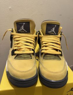 Jordan 4s Lightning Size 6