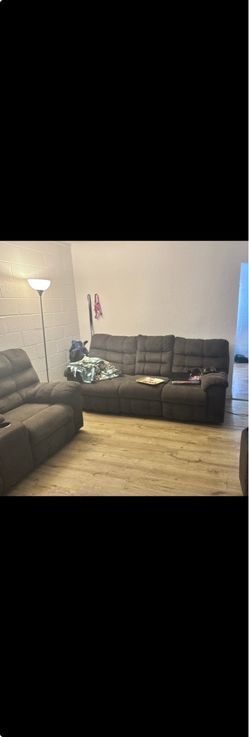 Reclining Couch with storage middle console