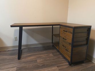 Corner Desk