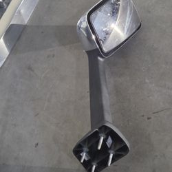 International Lt Parts