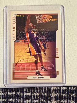 Kobe Bryant Upper Deck MVP Gold Basketball Card