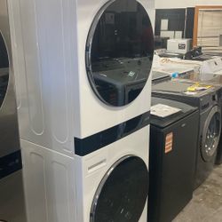 Lg WashTower Gas Dryer And Washer