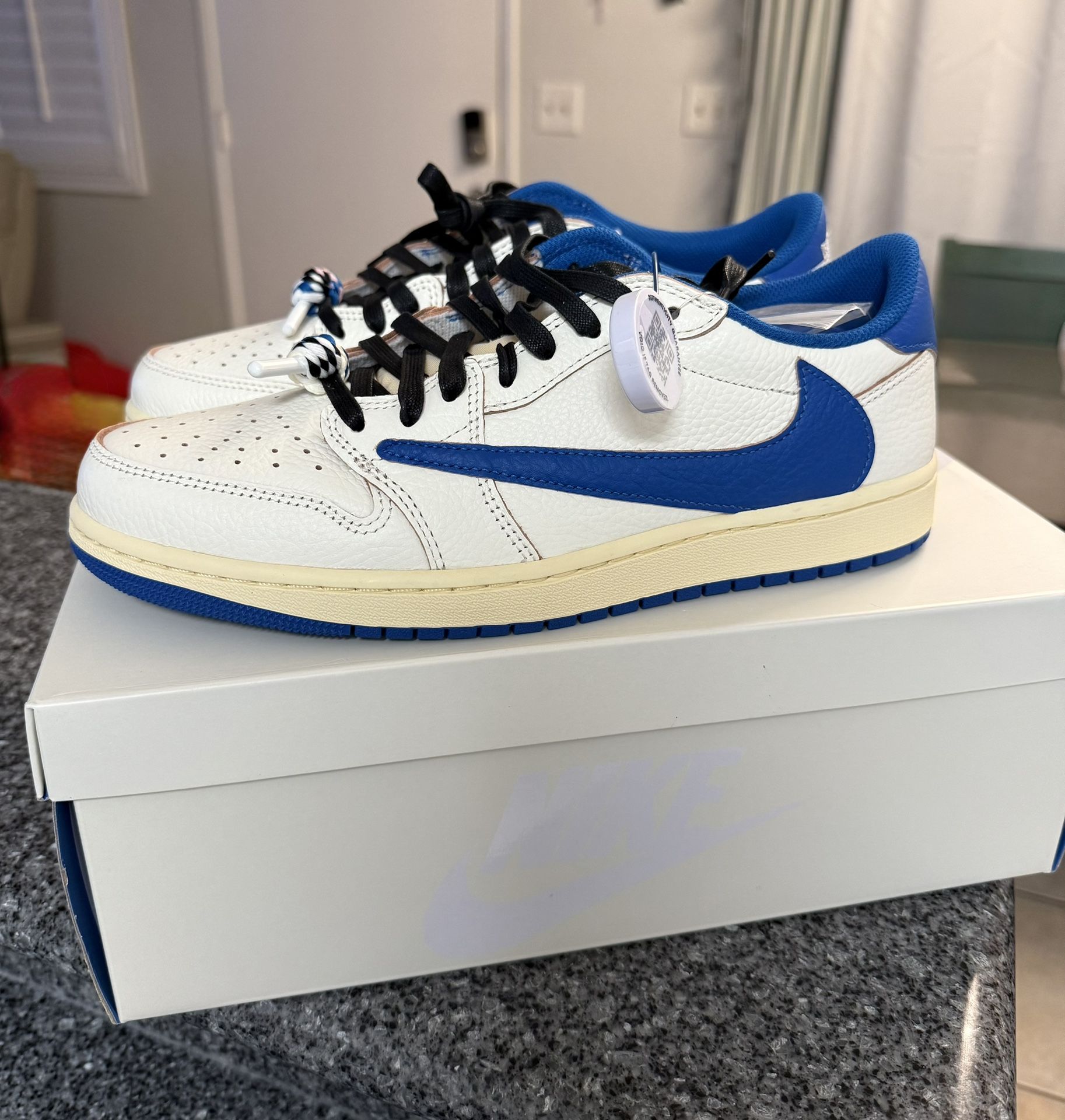 Jordan 1 Low Travis Scott Fragments 2.0 Size 10