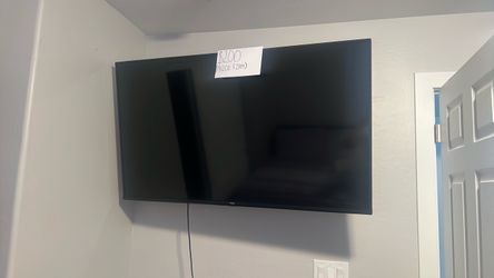 Three 55 in. TCL Smart Tv without tv mount each $200
