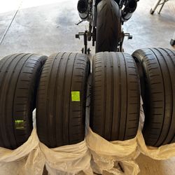 4 - Pirelli P Zero 235/35/20 Tires 