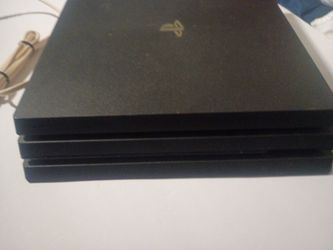 PS4 pro console
