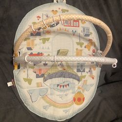 Lay To-Sit-Up Playmat