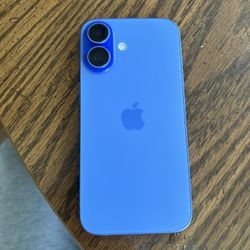 iPhone 16