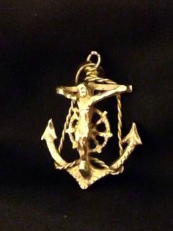 10k solid gold Jesus on anchor pendant w 1" h 1" grams 1.9