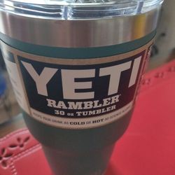 Yeti, bottle,can, cooler,rambler,cup, drink, fishing,30oz.