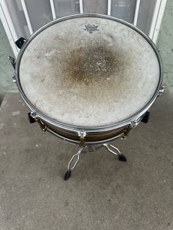 Pearl brass snare