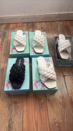 Sandals 2 dollars each