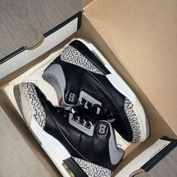 Womens Jordans 3s size 7y