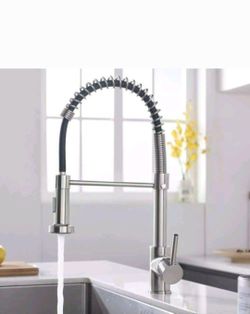 KITCHEN FAUCET