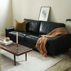 FREE DELIVERY 🛋️ MCM Leather Sofa Black