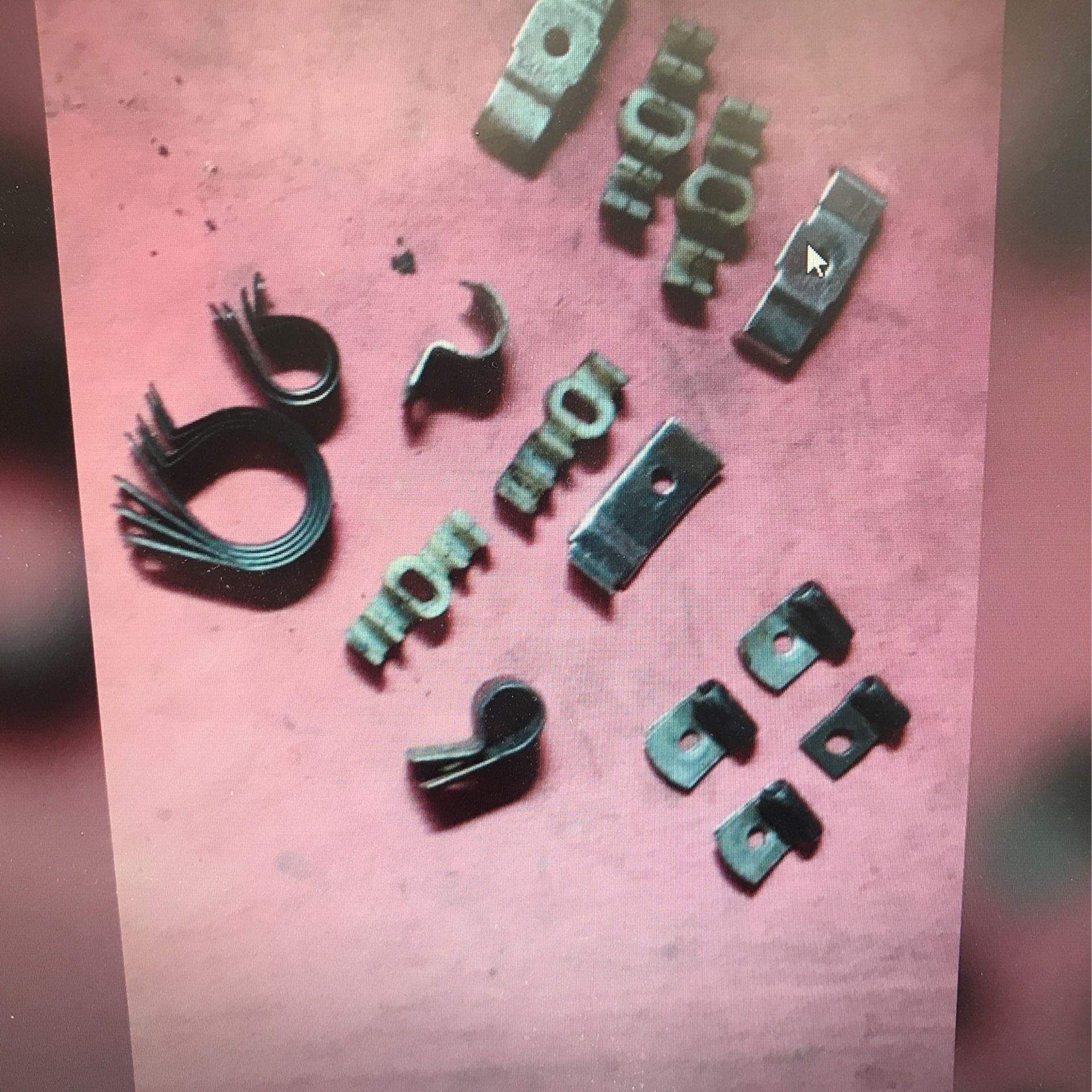 Automotive Misc Fuel Line Retainers