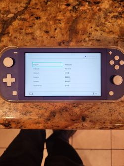 Nintendo Switch Lite W/games