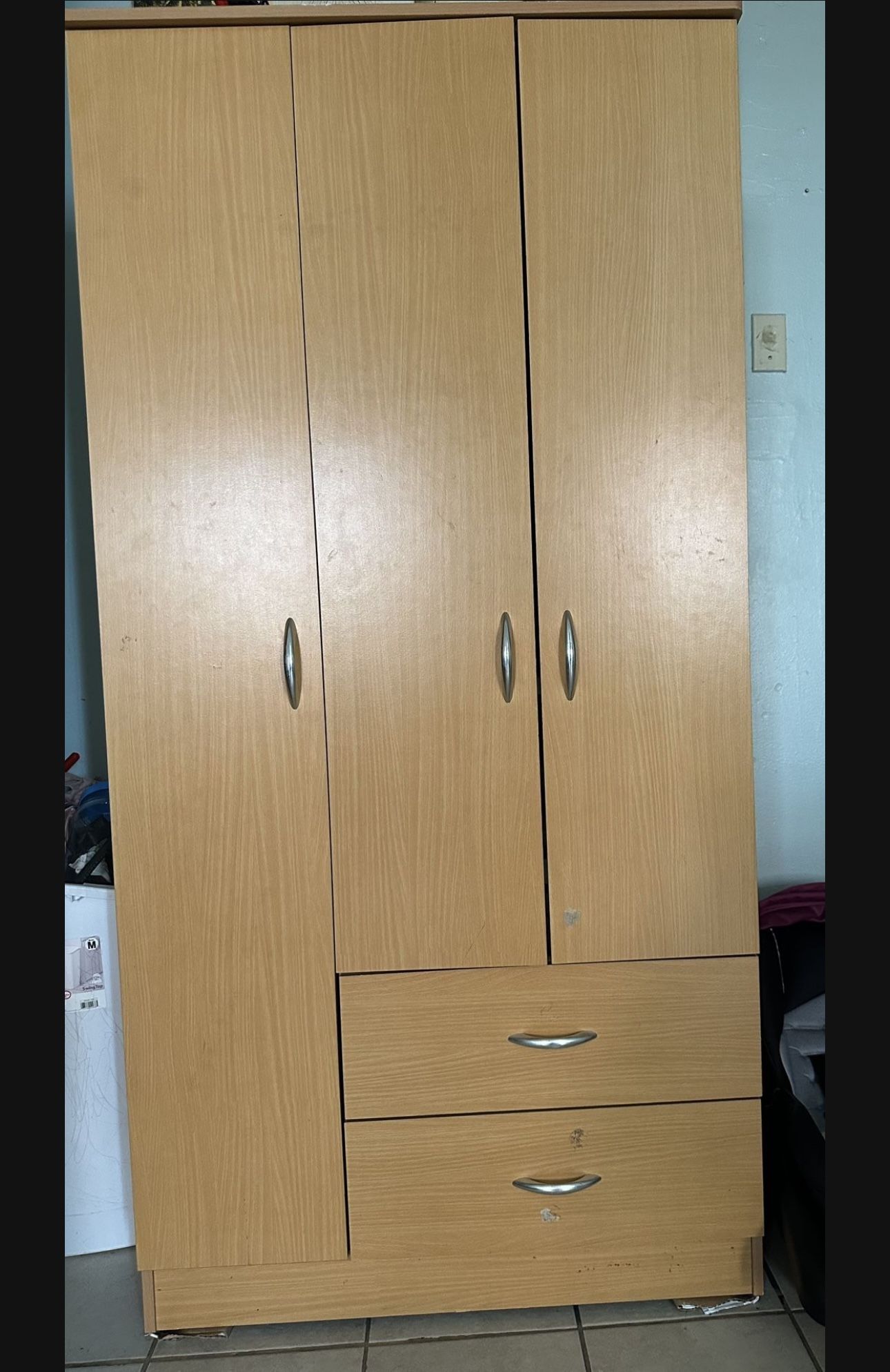 Dresser