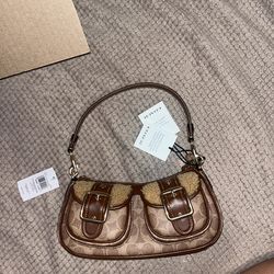 Ashton Bag W/ Signature Canvas in Gold/Tan/ Vintage Brown